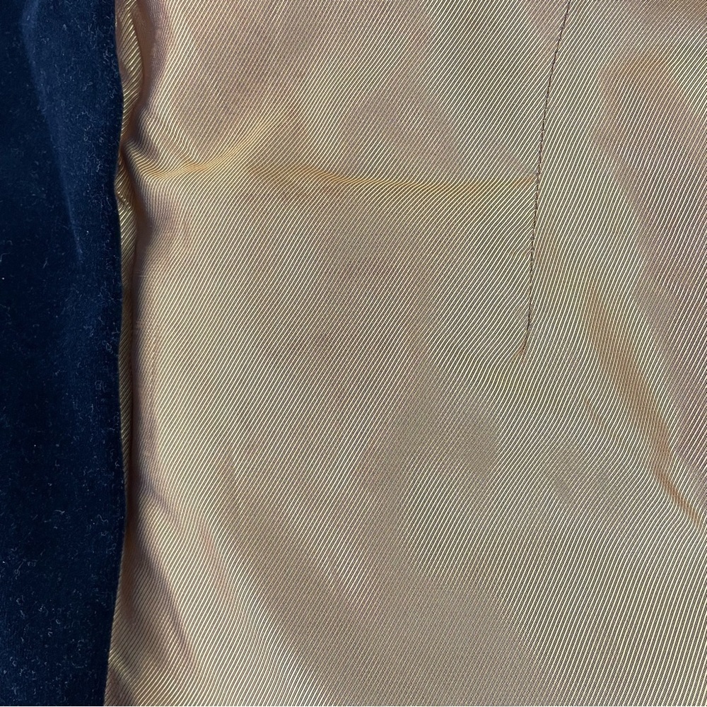 The Limited Black Velvet Blazer - Picture 3 of 7